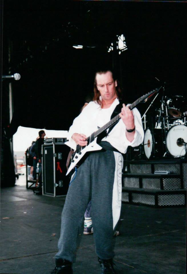 Jeff 'Mantas' Dunn with fellow musicians